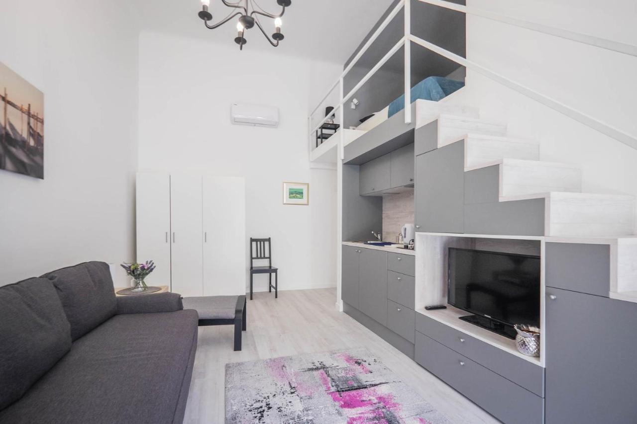 Gallery Duplex Studio Загреб Екстер'єр фото
