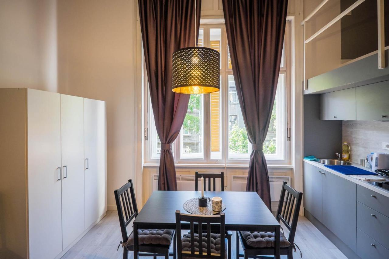 Gallery Duplex Studio Загреб Екстер'єр фото