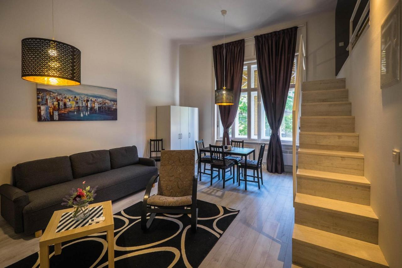 Gallery Duplex Studio Загреб Екстер'єр фото